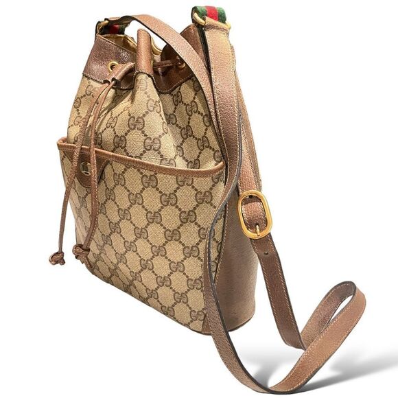 GUCCI Vintage Drawstring Bucket Bag - Picture 14 of 16